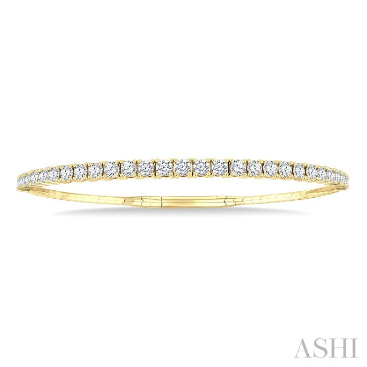 3 Ctw Round Cut Diamond Halfway Graduated Flex Bangle in 14K Yellow Gold