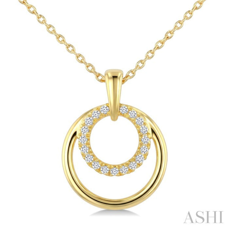 1/10 Ctw Nested Round Frame Round Cut Diamond Fashion Drop Pendant With Chain in 10K Yellow Gold