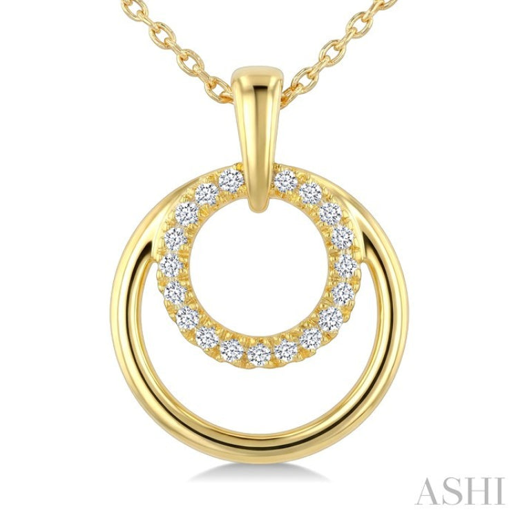 1/10 Ctw Nested Round Frame Round Cut Diamond Fashion Drop Pendant With Chain in 10K Yellow Gold