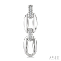 1/10 Ctw Round Cut Diamond Oval Shape D-Link Bold Fashion Earrings in Sterling Silver