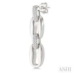 1/10 Ctw Round Cut Diamond Oval Shape D-Link Bold Fashion Earrings in Sterling Silver