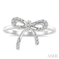 1/10 Ctw Round Cut Diamond Bow Fashion Ring in Sterling Silver
