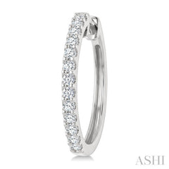 1/2 Ctw Round Cut Diamond Hoop Earrings in 14K White Gold