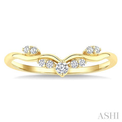 1/8 Ctw Curvy Chevron Leaf Motif Round Cut Diamond Fashion Band in 10K Yellow Gold