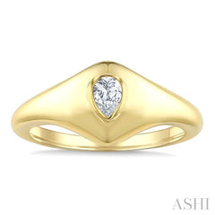 1/5 Ctw Pear Cut Golden Glow Diamond Fashion Signet Ring in 10K Yellow Gold