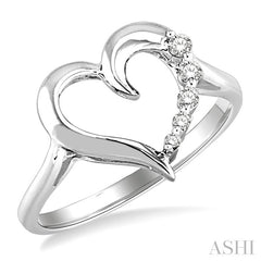 1/10 Ctw Round Cut Diamond Journey Heart Ring in 10K White Gold
