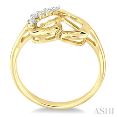1/10 Ctw Round Cut Diamond Journey Heart Ring in 10K Yellow Gold