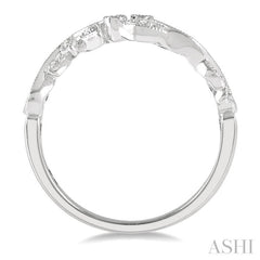 1/10 Ctw Round Cut Diamond Wedding Band in 14K White Gold