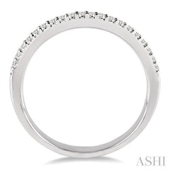1/6 Ctw Round Cut Diamond Wedding Band in Platinum