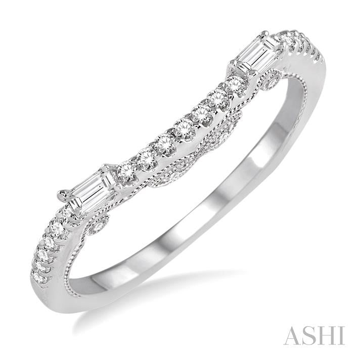 1/3 Ctw Round Cut Diamond Wedding Band in 14K White Gold