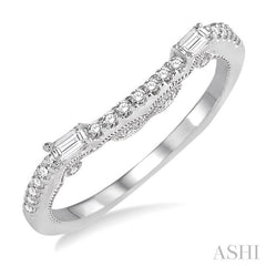 1/3 Ctw Round Cut Diamond Wedding Band in 14K White Gold