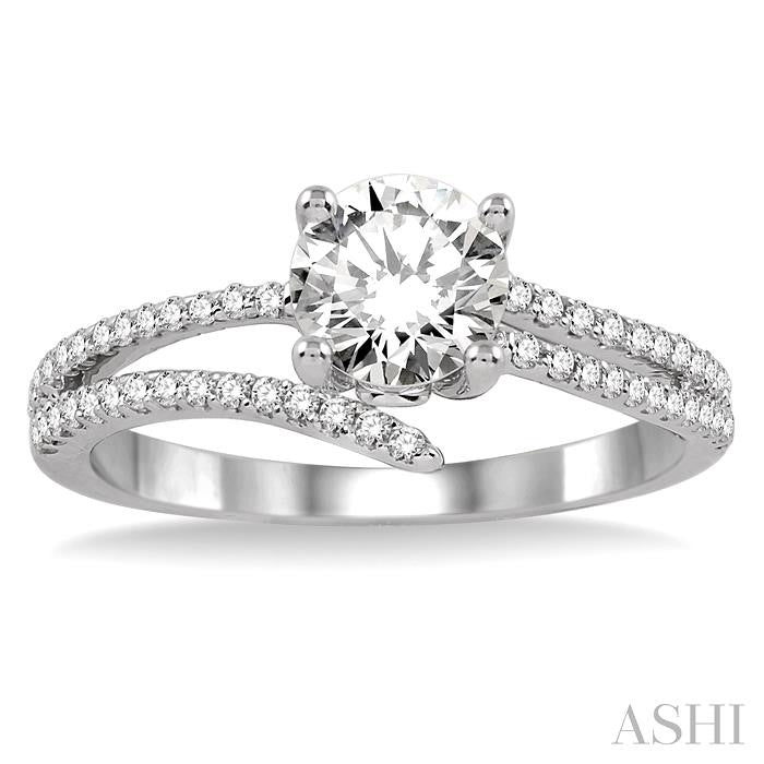 3/4 Ctw Diamond Engagement Ring with 1/2 Ct Round Cut Center Stone in 14K White Gold