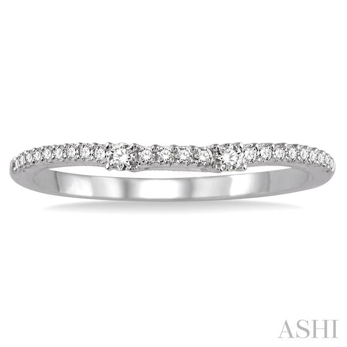 1/6 Ctw Round Cut Diamond Wedding Band in Platinum