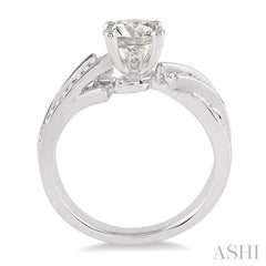 3/4 Ctw Diamond Engagement Ring with 1/2 Ct Round Cut Center Stone in 14K White Gold