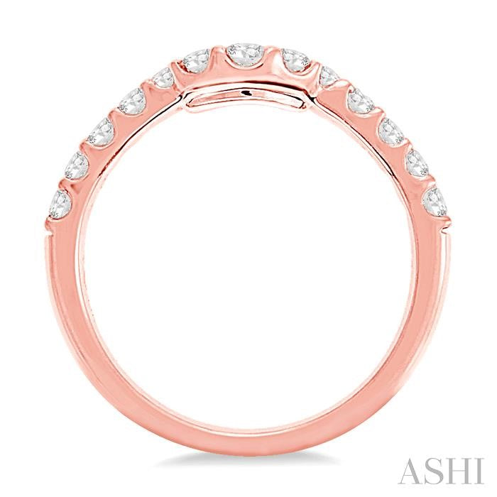 5/8 Ctw Round Cut Diamond Wedding Band in 14K Rose Gold