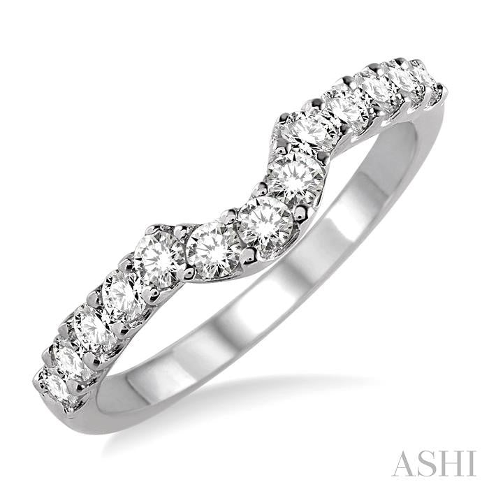 5/8 Ctw Round Cut Diamond Wedding Band in 14K White Gold