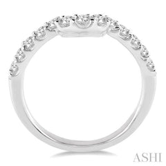 5/8 Ctw Round Cut Diamond Wedding Band in 14K White Gold