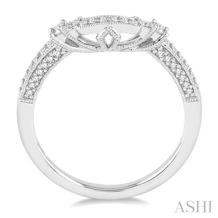 1/4 Ctw Round Cut Diamond Wedding Band in 14K White Gold