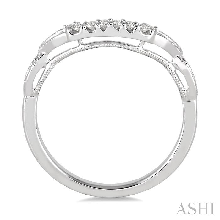 1/10 Ctw Round Cut Diamond Wedding Band in 14K White Gold