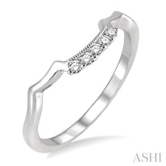 1/10 Ctw Round Cut Diamond Wedding Band in 14K White Gold