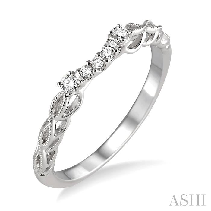 1/10 Ctw Round Cut Diamond Wedding Band in 14K White Gold