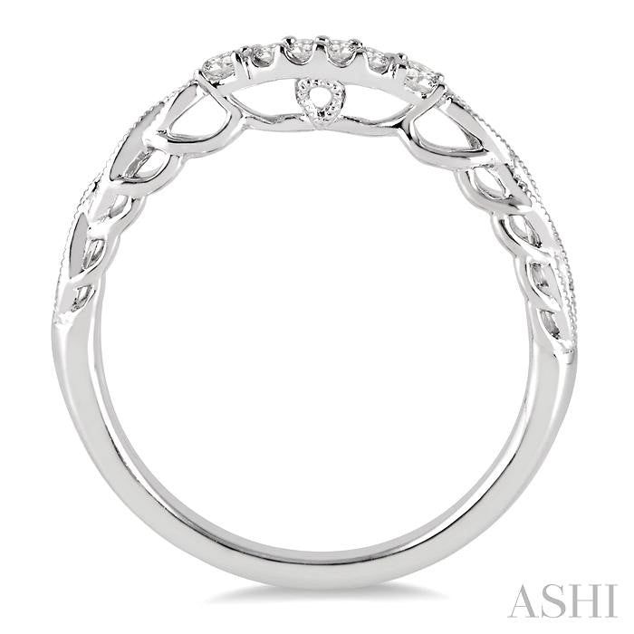1/10 Ctw Round Cut Diamond Wedding Band in 14K White Gold