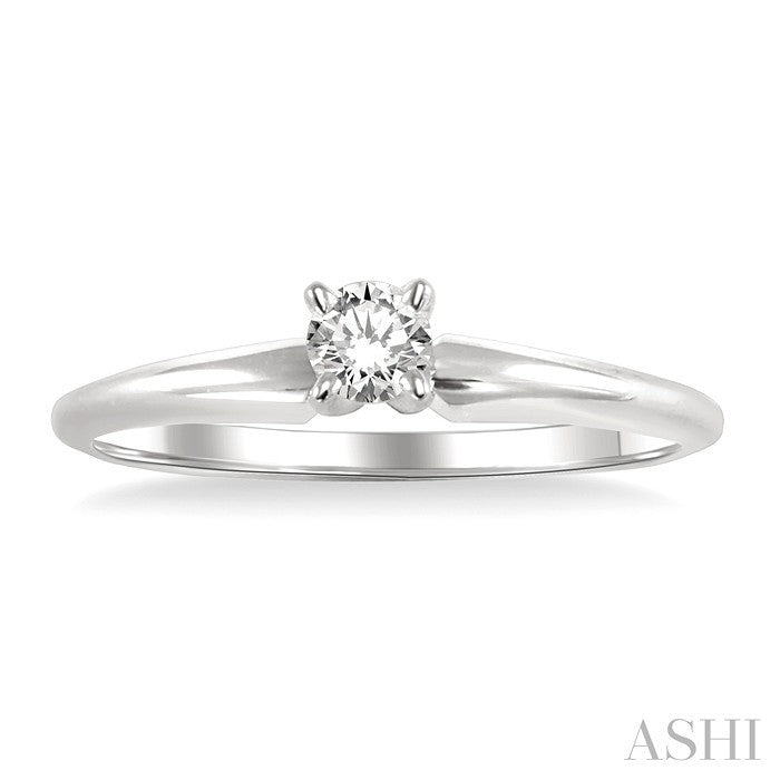 1/6 Ctw Round Cut Diamond Solitaire Ring in 14K White Gold