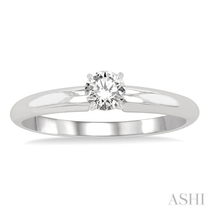 1/4 Ctw Round Cut Diamond Solitaire Ring in 14K White Gold