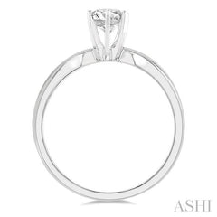 1/2 Ctw Round Cut Diamond Solitaire Ring in 14K White Gold