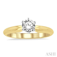 1/2 Ctw Round Cut Diamond Solitaire Ring in 14K Yellow Gold