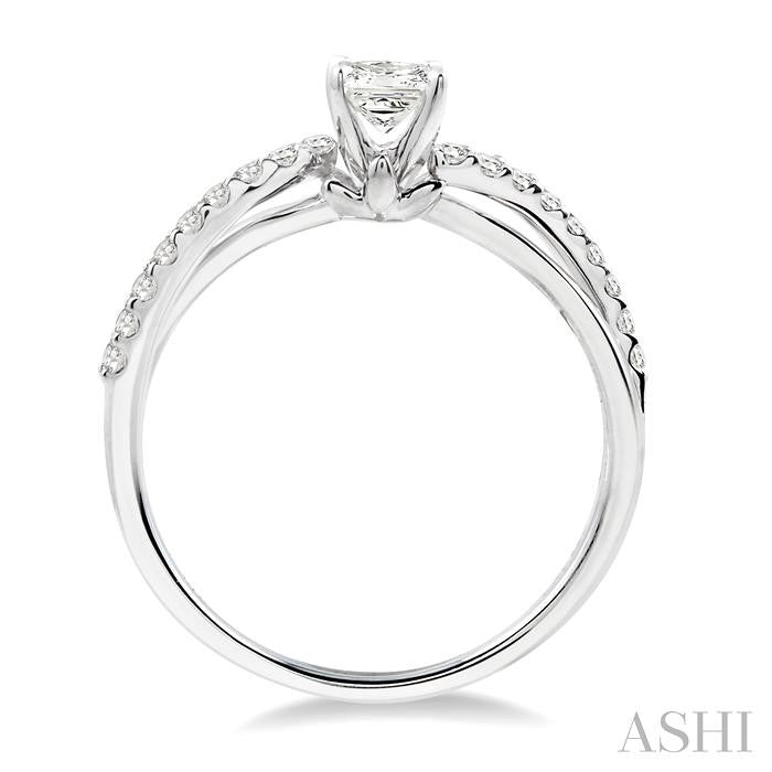 1/2 Ctw Diamond Engagement Ring with 1/4 Ct Princess Cut Center Stone in 14K White Gold