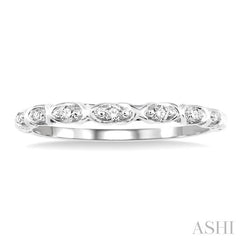 1/20 Ctw Round Cut Diamond Wedding Band in 14K White Gold