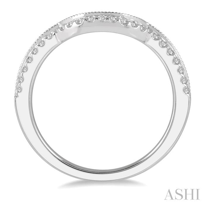 1/6 Ctw Round Cut Diamond Wedding Band in 14K White Gold