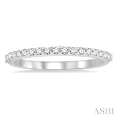 1/3 Ctw Round Cut Diamond Wedding Band in 14K White Gold
