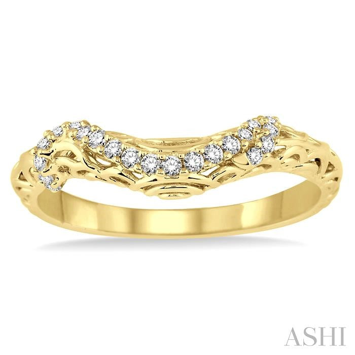 1/6 Ctw Round Cut Diamond Wedding Band in 14K Yellow Gold