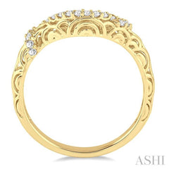 1/6 Ctw Round Cut Diamond Wedding Band in 14K Yellow Gold