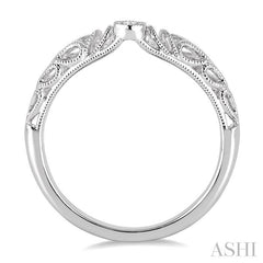 1/20 Ctw Round Cut Diamond Wedding Band in 14K White Gold