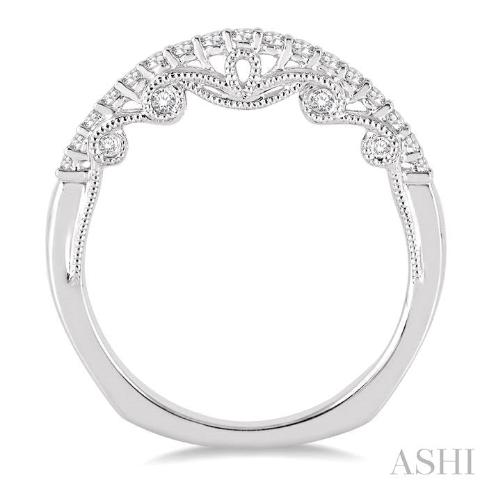 1/4 Ctw Round Cut Diamond Wedding Band in 14K White Gold