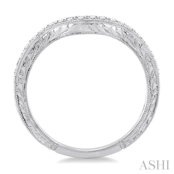 1/4 Ctw Round Cut Diamond Wedding Band in 14K White Gold