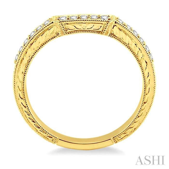 1/8 Ctw Round Cut Diamond Matching Wedding Band in 14K Yellow Gold