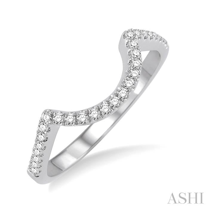 1/5 Ctw Round Cut Diamond Wedding Band in 14K White Gold
