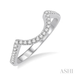 1/5 Ctw Round Cut Diamond Wedding Band in 14K White Gold