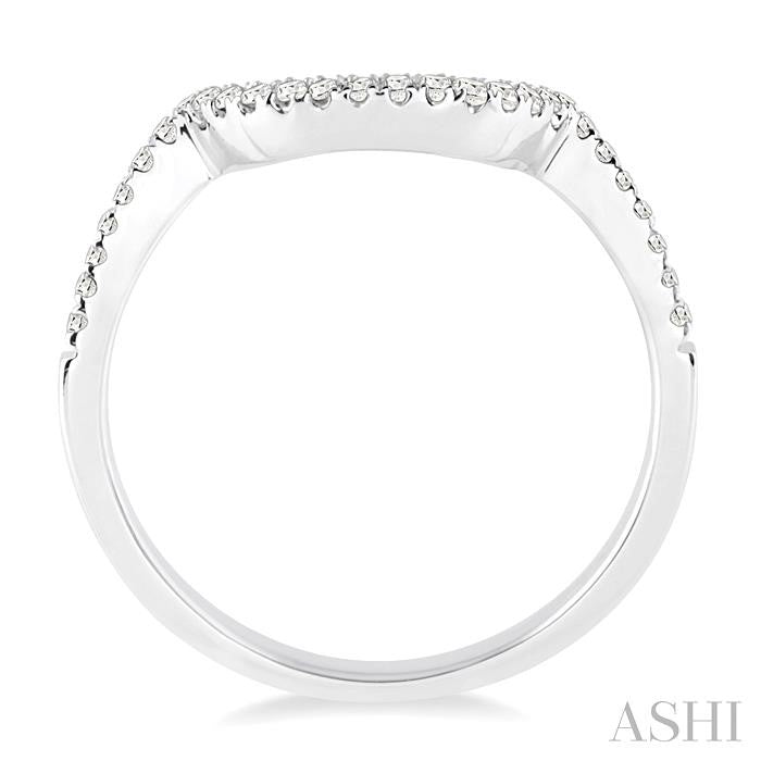 1/5 Ctw Round Cut Diamond Wedding Band in 14K White Gold