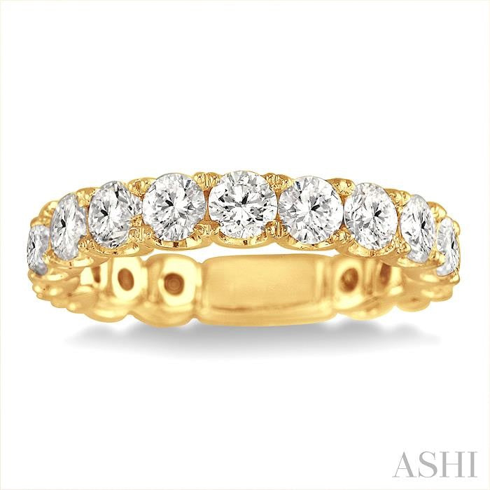 2 Ctw Diamond Matching Wedding Band in 18K Yellow Gold