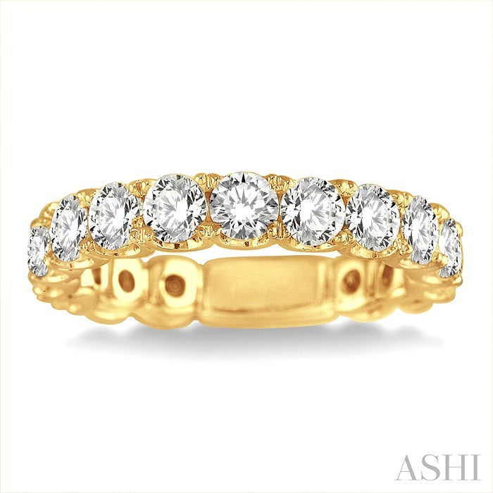 2 Ctw Diamond Matching Wedding Band in 18K Yellow Gold