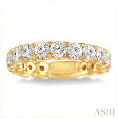 2 Ctw Diamond Matching Wedding Band in 18K Yellow Gold