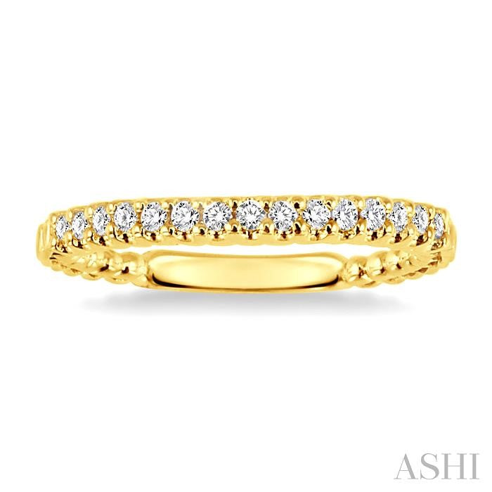 1/4 Ctw Round Cut Diamond Matching Wedding Band in 14K Yellow Gold