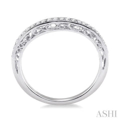 1/5 Ctw Round Cut Diamond Wedding Band in 14K White Gold