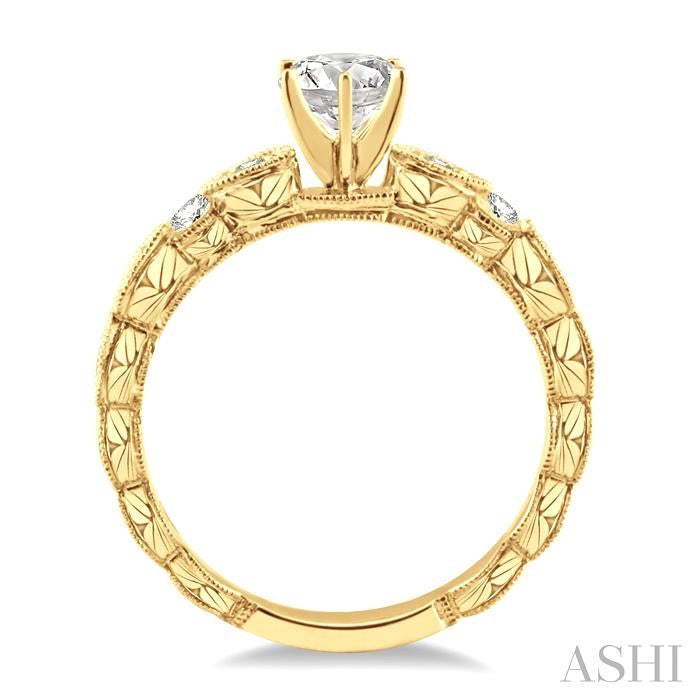 1/2 Ctw Diamond Engagement Ring with 1/4 Ct Round Cut Center Stone in 14K Yellow Gold