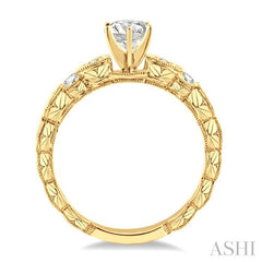 1/2 Ctw Diamond Engagement Ring with 1/4 Ct Round Cut Center Stone in 14K Yellow Gold
